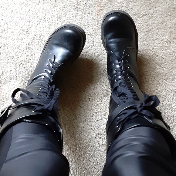 volatile combat boots